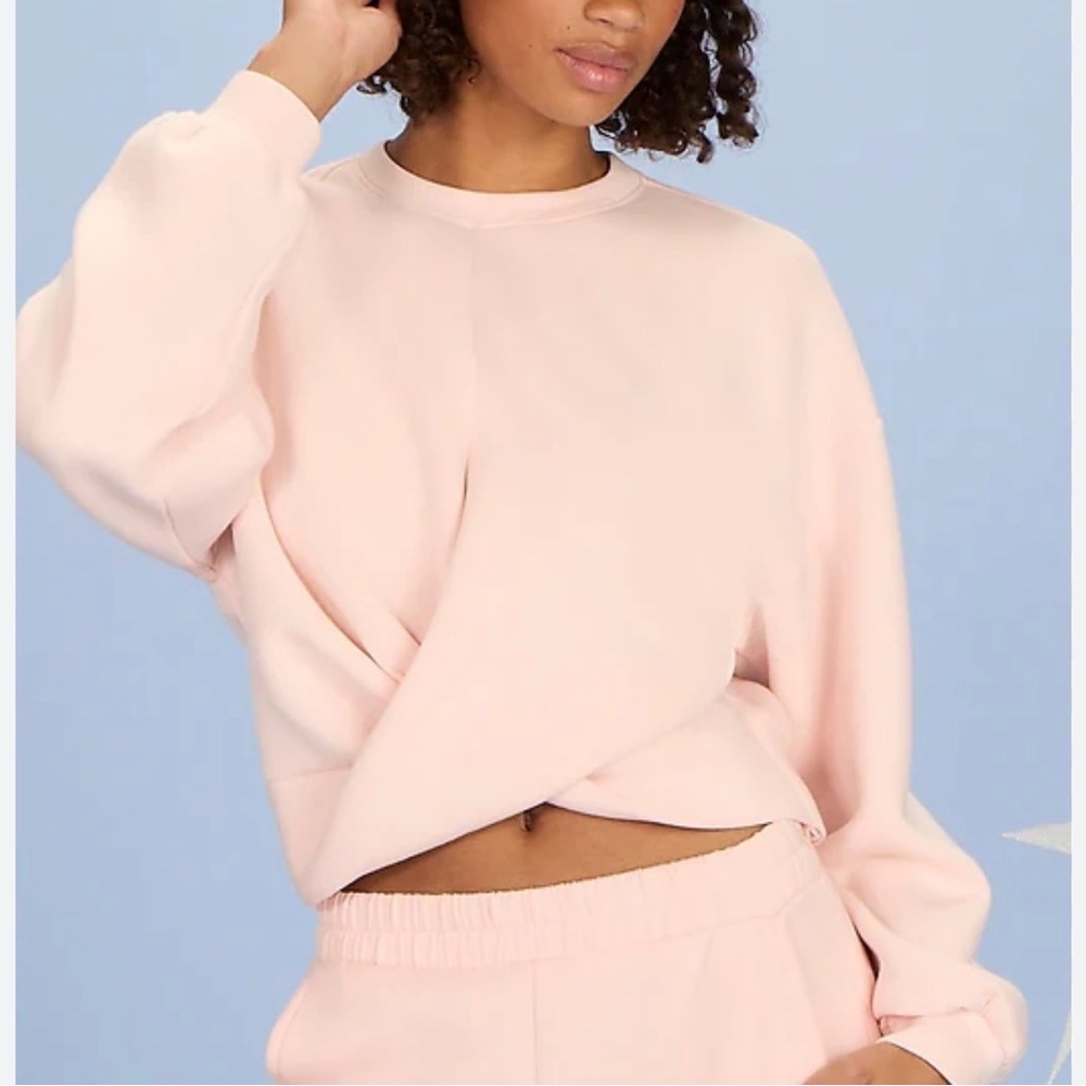 BLACK bounce fleece top. Size Large - Picture 2 of 5